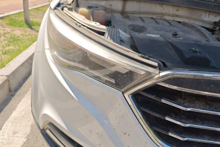 Used Bestune X40 2017 1.6L Manual Luxury Edition Right Front Headlight