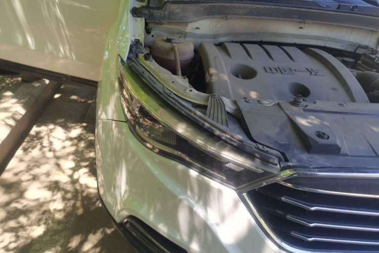 Used Bestune X40 2017 1.6L Manual Luxury Edition Right Front Headlight