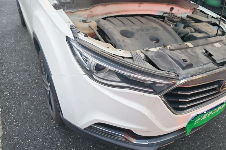 Used Bestune X40 2017 1.6L Automatic Luxury Model Right Front Headlight