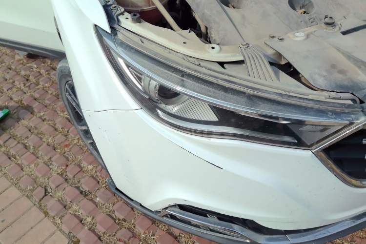 Used Bestune X40 2017 1.6L Manual Luxury Edition Right Front Headlight
