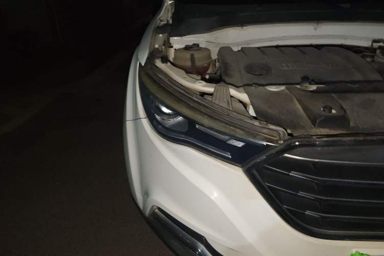 Used Bestune X40 2017 1.6L Automatic Luxury Model Right Front Headlight