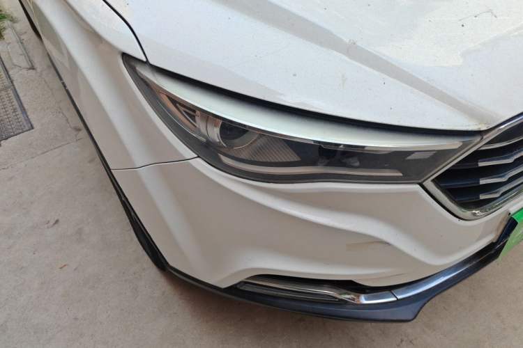 Used Bestune X40 2017 1.6L Automatic Luxury Model Right Front Headlight