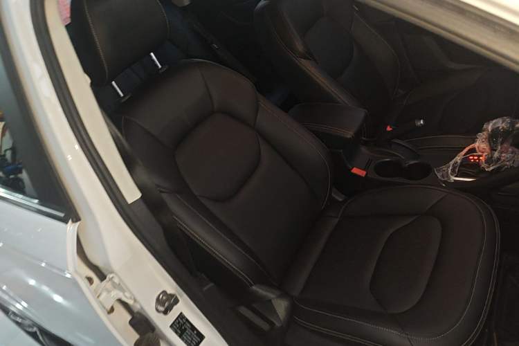 Used Bestune X40 2017 1.6L Automatic Connected Smart Cool Edition Right Front Seat