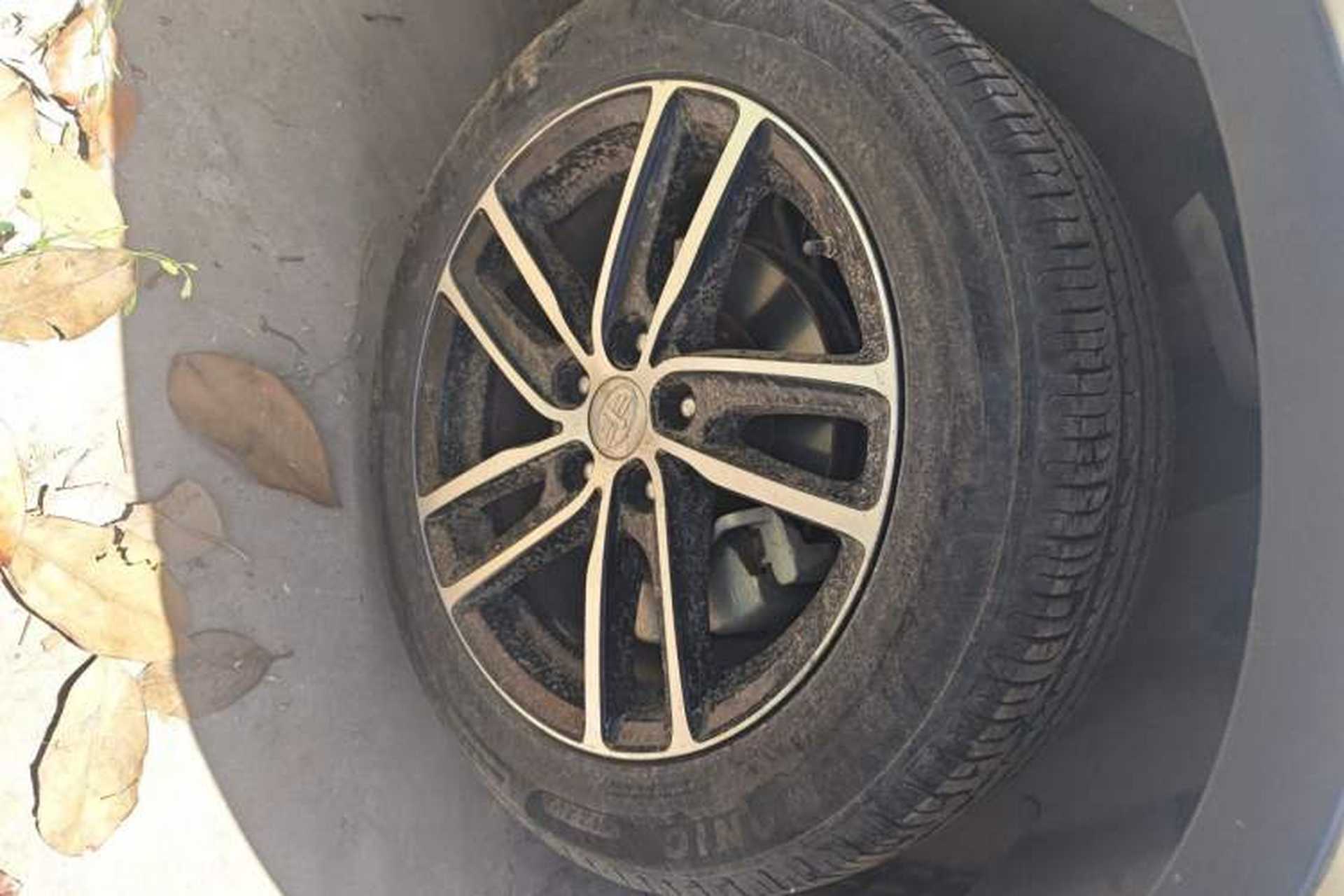 Used Bestune X40 2017 1.6L Automatic Connected Smart Cool Edition Right Front Wheel Hub