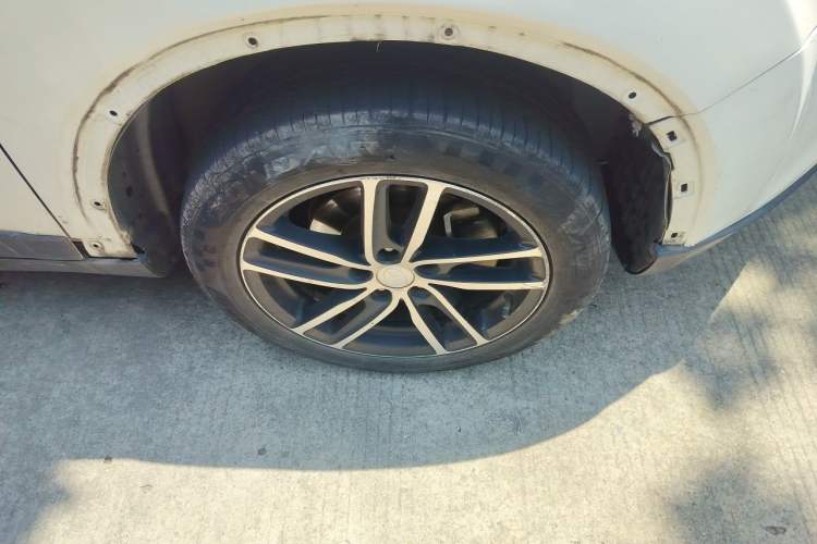 Used Bestune X40 2017 1.6L Automatic Prestige Edition Right Front Wheel Hub