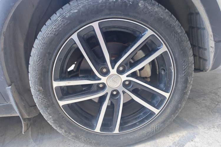 Used Bestune X40 2017 1.6L Manual Luxury Edition Right Front Wheel Hub