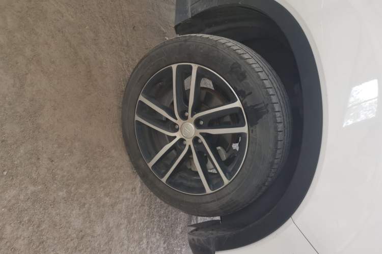 Used Bestune X40 2017 1.6L Automatic Luxury Model Right Front Wheel Hub
