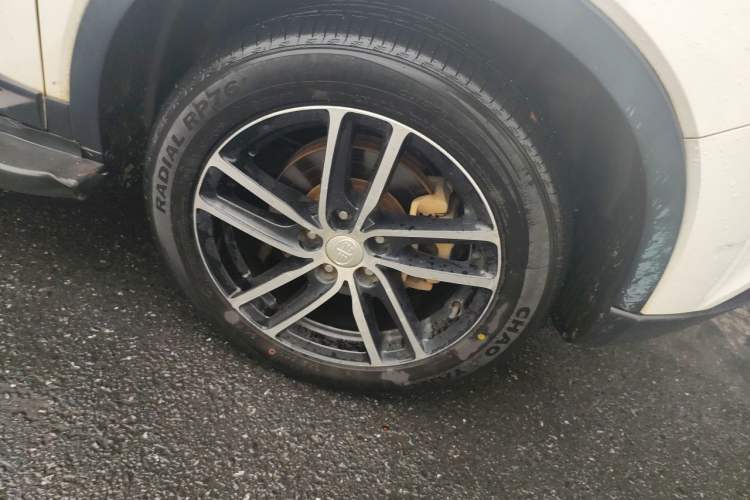 Used Bestune X40 2017 1.6L Automatic Luxury Model Right Front Wheel Hub