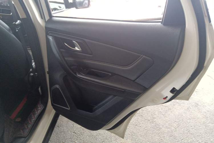 Used Bestune X40 2017 1.6L Automatic Luxury Model Right Rear Door Interior