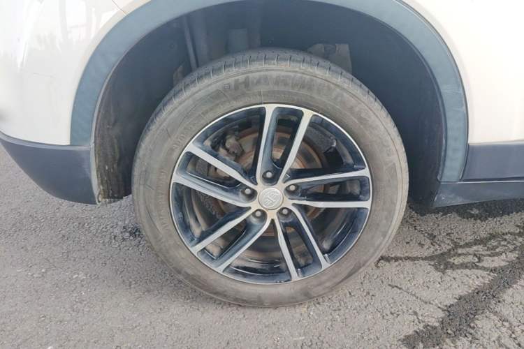 Used Bestune X40 2017 1.6L Automatic Luxury Model Right Rear Wheel Hub