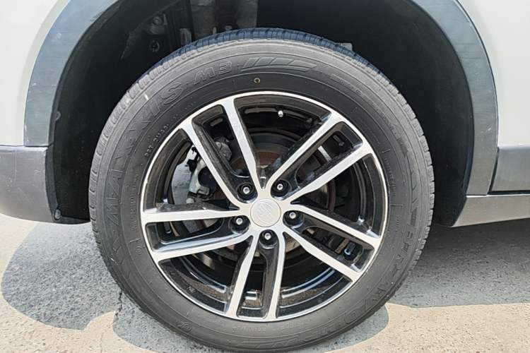 Used Bestune X40 2017 1.6L Automatic Luxury Model Right Rear Wheel Hub