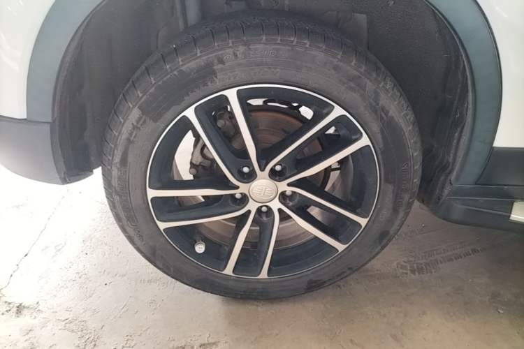 Used Bestune X40 2017 1.6L Manual Luxury Edition Right Rear Wheel Hub