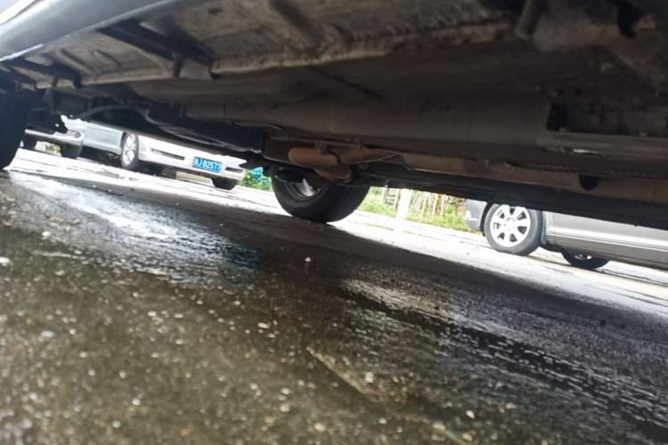Used Bestune X40 2017 1.6L Automatic Prestige Edition Right Side Sill