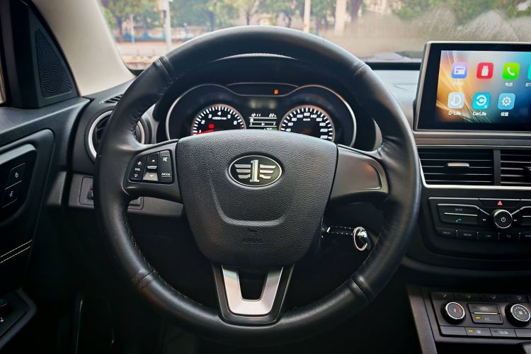 Used Bestune X40 2017 1.6L Automatic Luxury Model Steering Wheel