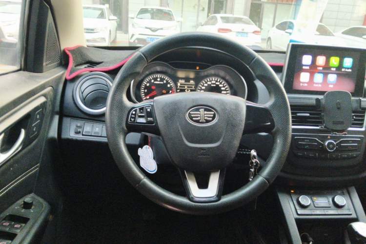 Used Bestune X40 2017 1.6L Manual Luxury Edition Steering Wheel