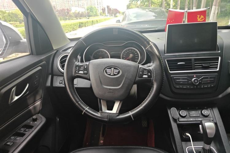 Used Bestune X40 2017 1.6L Automatic Connected Smart Cool Edition Steering Wheel
