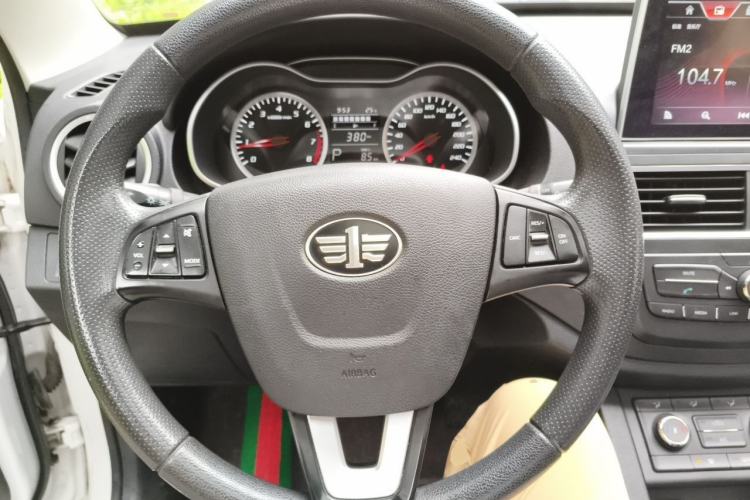 Used Bestune X40 2017 1.6L Automatic Prestige Edition Steering Wheel
