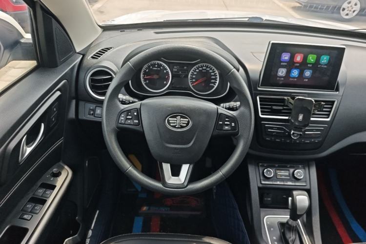 Used Bestune X40 2017 1.6L Automatic Prestige Edition Steering Wheel
