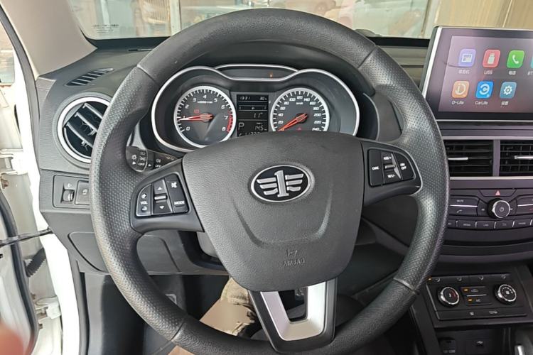 Used Bestune X40 2017 1.6L Automatic Prestige Edition Steering Wheel