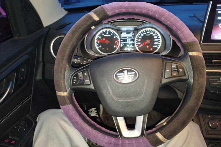 Used Bestune X40 2017 1.6L Automatic Connected Smart Cool Edition Steering Wheel