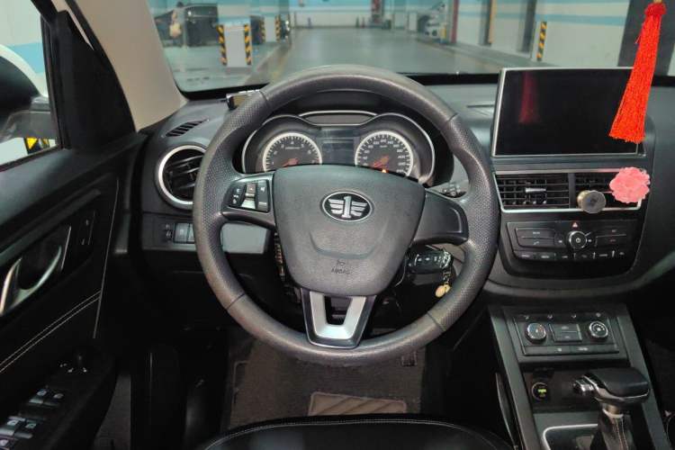 Used Bestune X40 2017 1.6L Automatic Luxury Model Steering Wheel