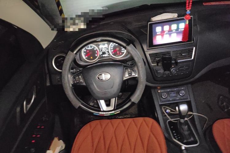 Used Bestune X40 2017 1.6L Automatic Prestige Edition Steering Wheel