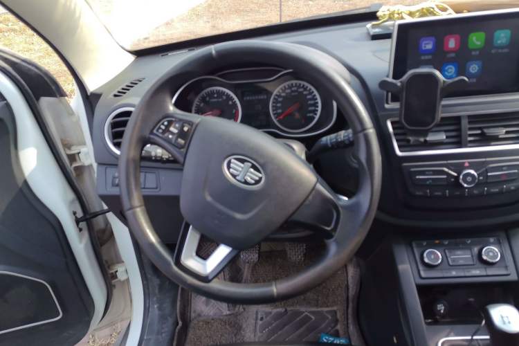 Used Bestune X40 2017 1.6L Manual Luxury Edition Steering Wheel