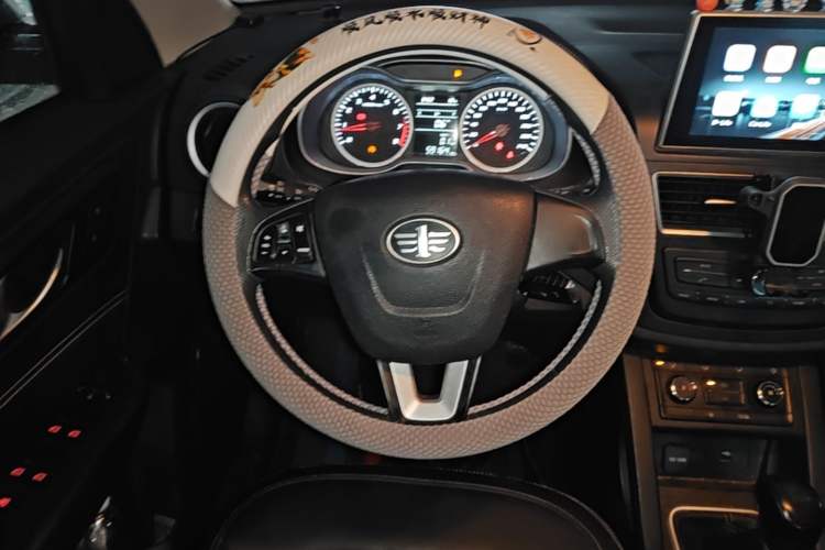 Used Bestune X40 2017 1.6L Manual Luxury Edition Steering Wheel