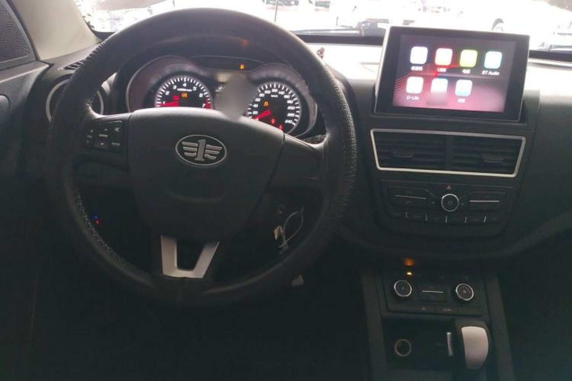 Used Bestune X40 2017 1.6L Automatic Luxury Model Steering Wheel