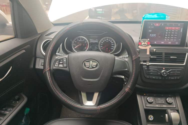 Used Bestune X40 2017 1.6L Automatic Luxury Model Steering Wheel