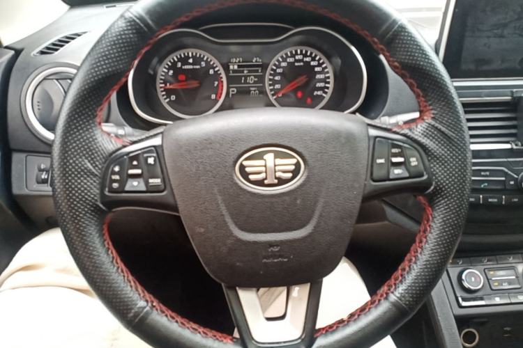 Used Bestune X40 2017 1.6L Automatic Prestige Edition Steering Wheel