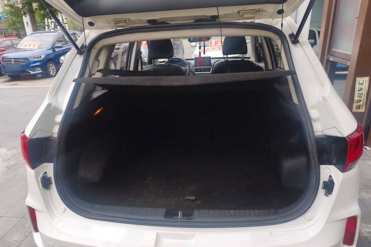 Used Bestune X40 2017 1.6L Automatic Luxury Model Trunk