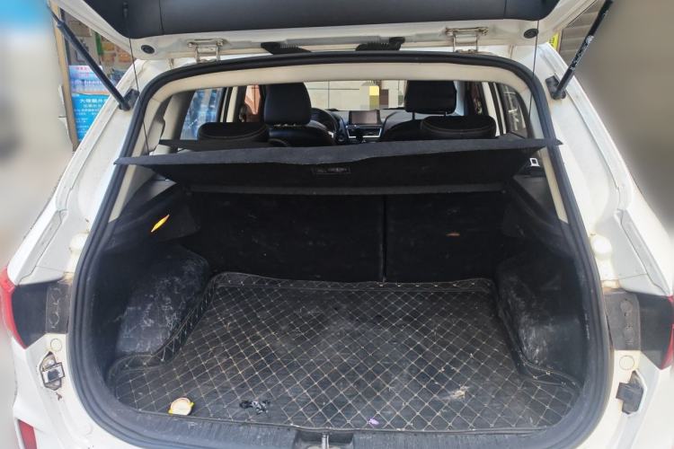 Used Bestune X40 2017 1.6L Manual Luxury Edition Trunk