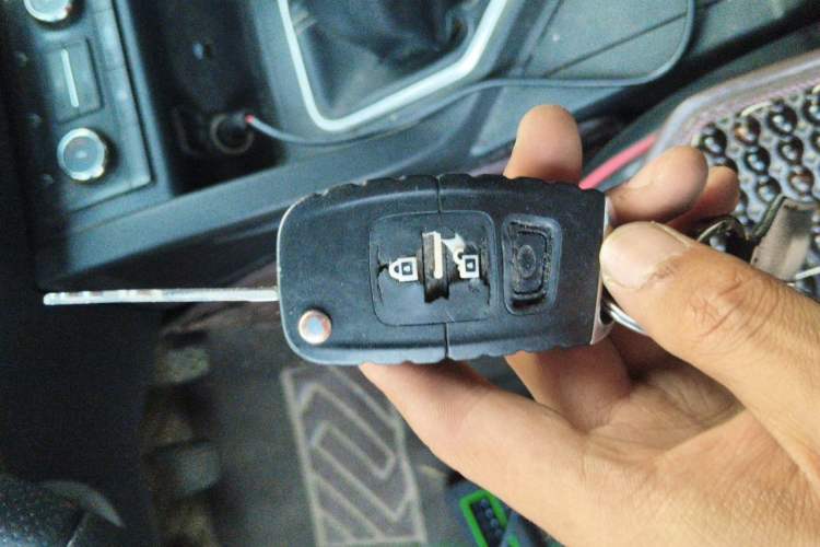Used Bestune X40 2017 1.6L Manual Luxury Edition Vehicle Key