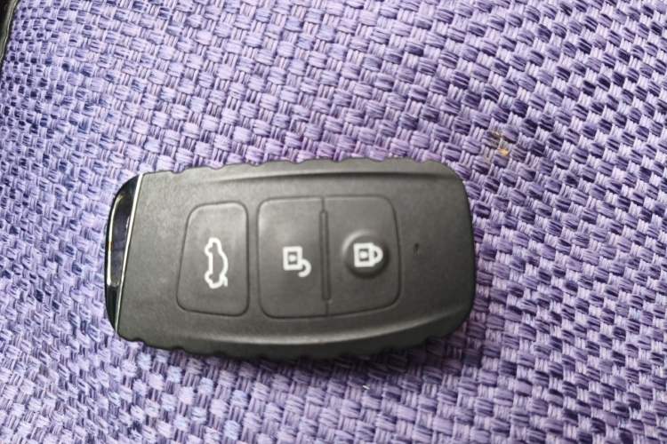 Used Bestune X40 2017 1.6L Automatic Prestige Edition Vehicle Key
