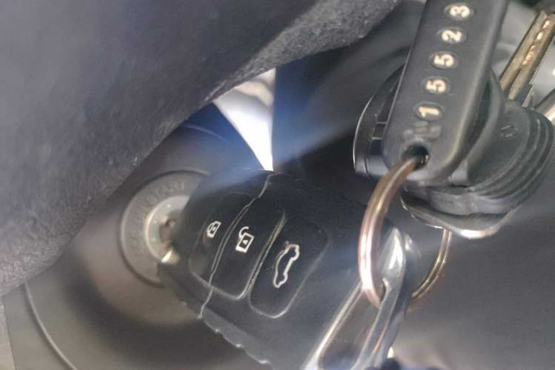 Used Bestune X40 2017 1.6L Manual Luxury Edition Vehicle Key