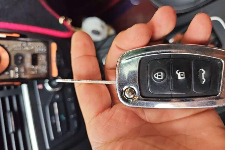 Used Bestune X40 2017 1.6L Automatic Luxury Model Vehicle Key