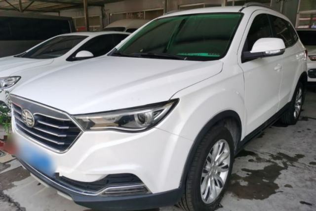 Bestune X40 2017 1.6L manual Comfort trim level usado