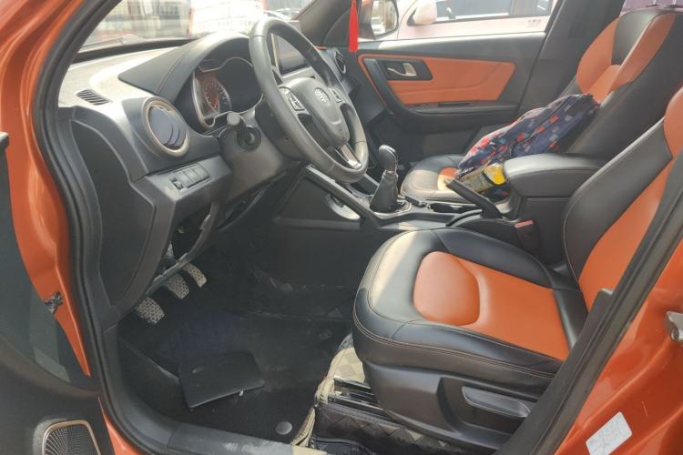 Used Bestune X40 2017 1.6L Manual Prestige Edition Left Front Seat
