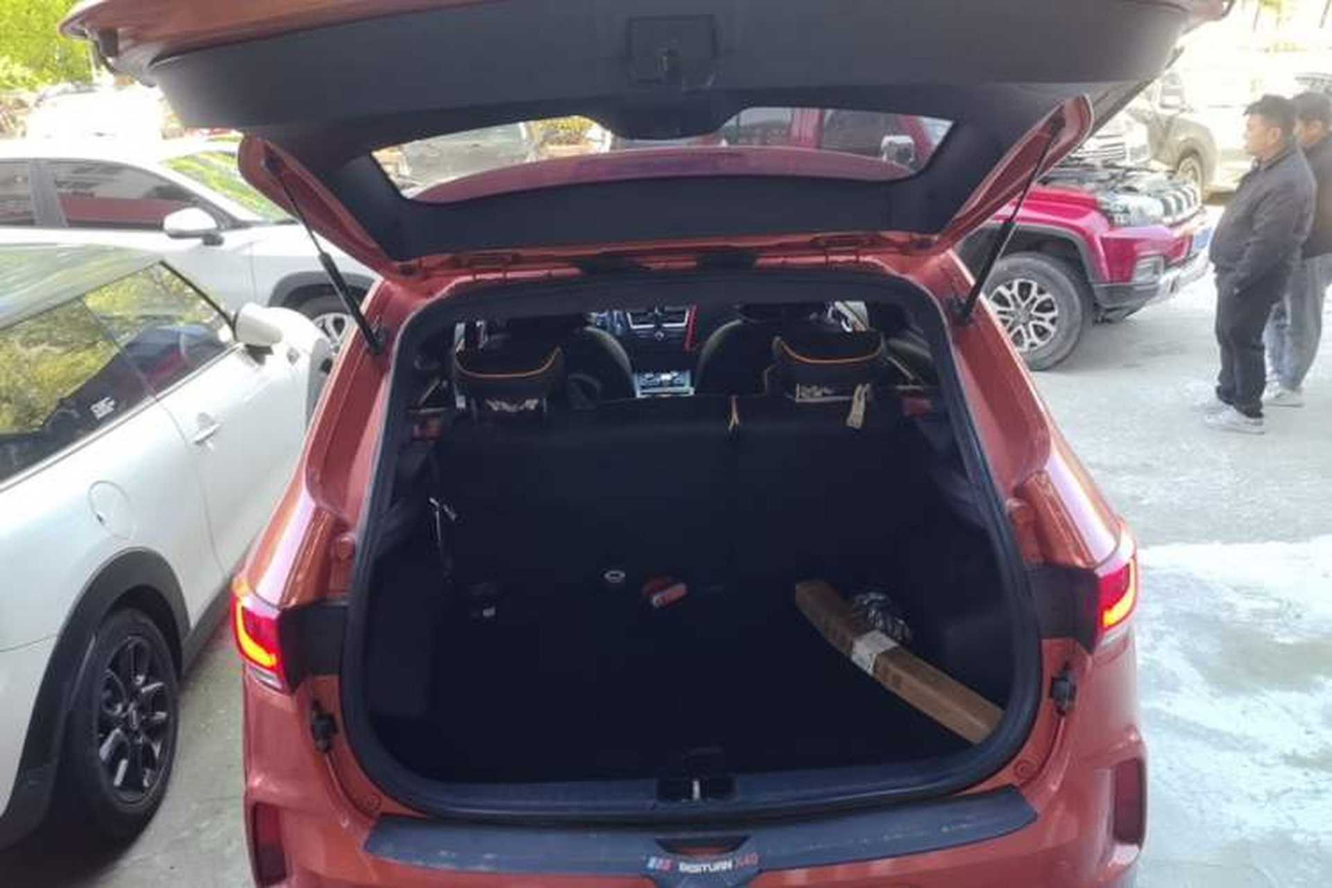 Used Bestune X40 2017 1.6L Automatic Prestige Edition Trunk