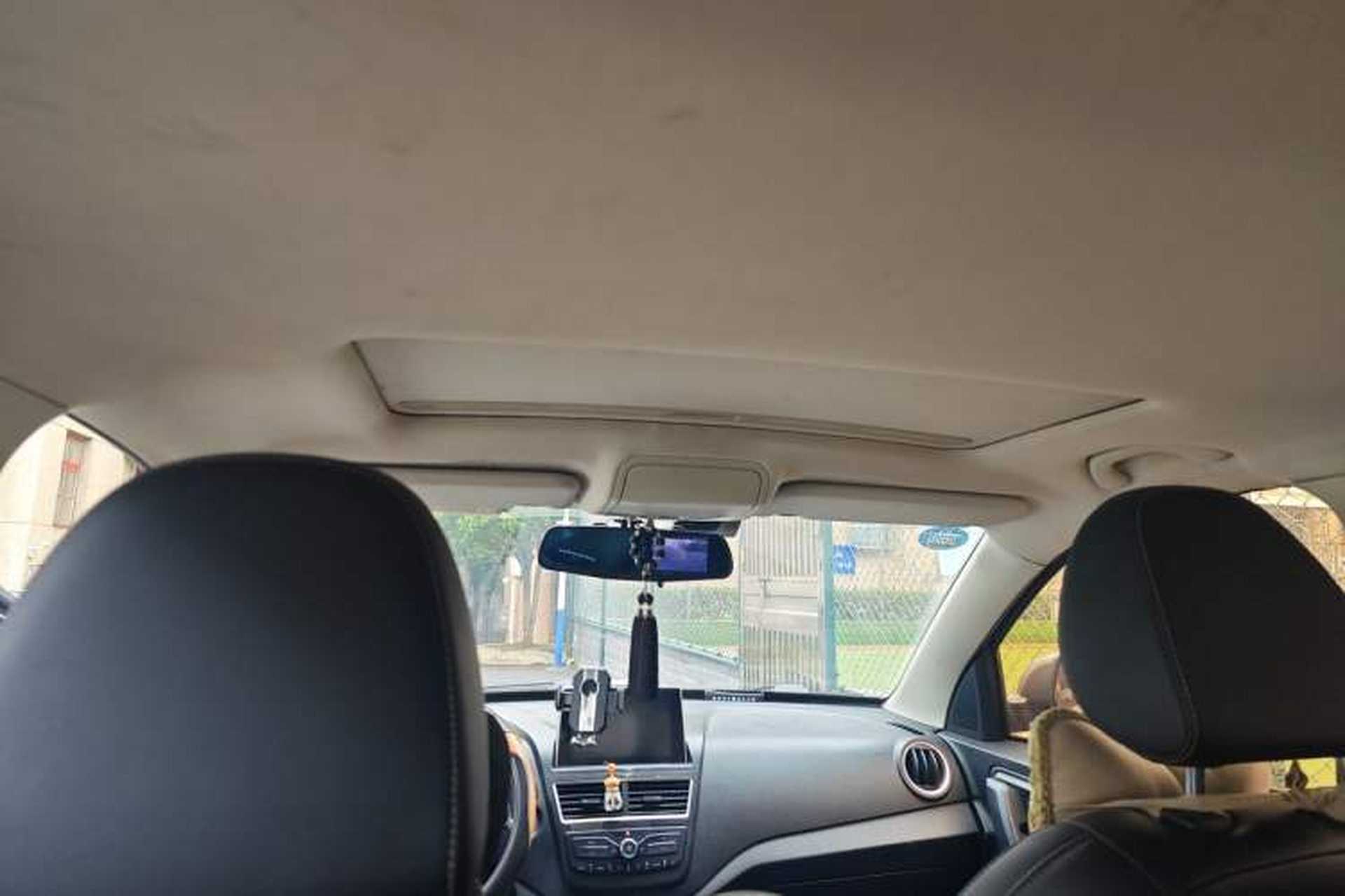 Used Bestune X40 2018 Internet Celebrity Edition 1.6L Automatic Connected Smart Cool Type Headliner