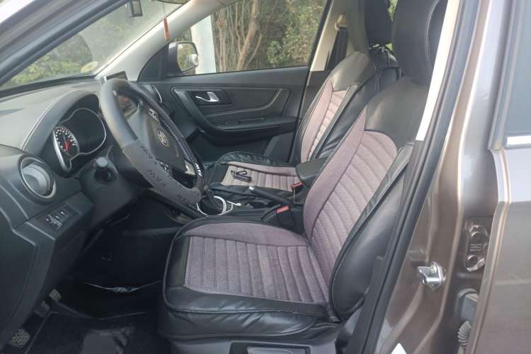 Used Bestune X40 2018 Internet Celebrity Edition 1.6L Manual Luxury Version Left Front Seat