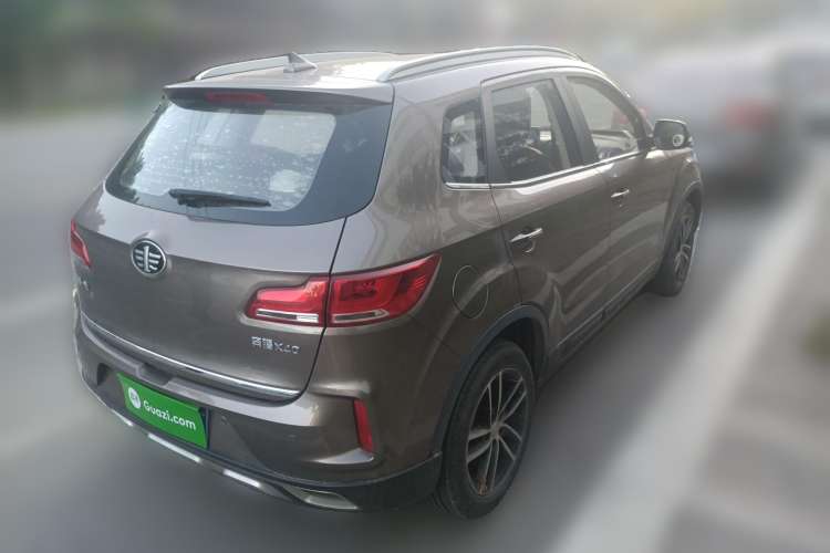 Used Bestune X40 2018 Internet Celebrity Edition 1.6L Manual Luxury Version Rear Right 45 Deg