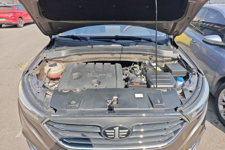 Used Bestune X40 2018 Internet Celebrity Edition 1.6L Manual Luxury Version Engine Bay
