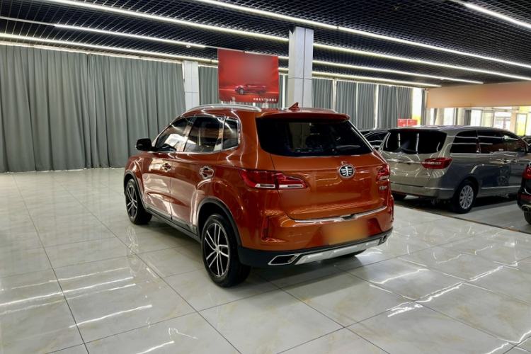 Used Bestune X40 2018 Internet Celebrity Edition 1.6L Automatic Connected Smart Cool Type Exterior 4