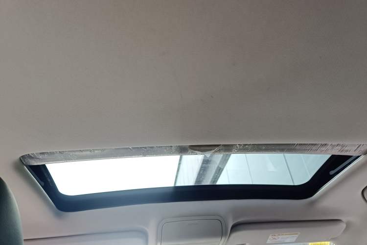 Used Bestune X40 2018 Internet Celebrity Edition 1.6L Automatic Luxury Version Headliner