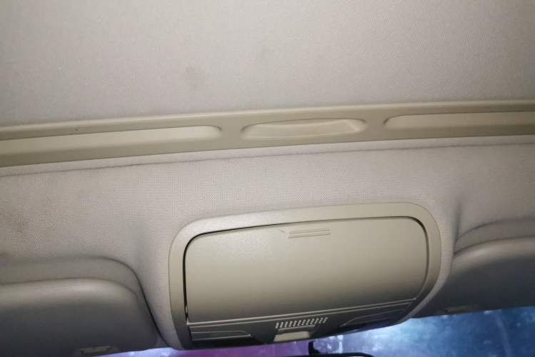 Used Bestune X40 2018 Internet Celebrity Edition 1.6L Automatic Luxury Version Headliner