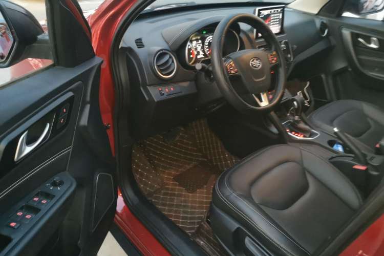 Used Bestune X40 2018 Internet Celebrity Edition 1.6L Automatic Luxury Version Left Front Seat