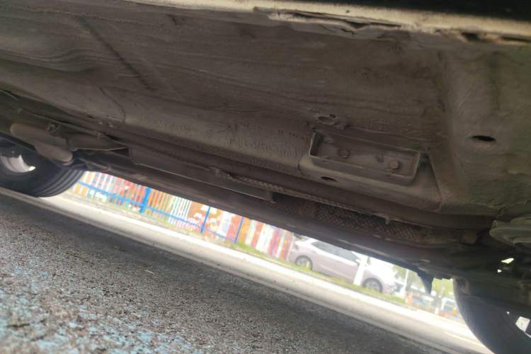 Used Bestune X40 2018 Internet Celebrity Edition 1.6L Automatic Luxury Version Chassis Front Right