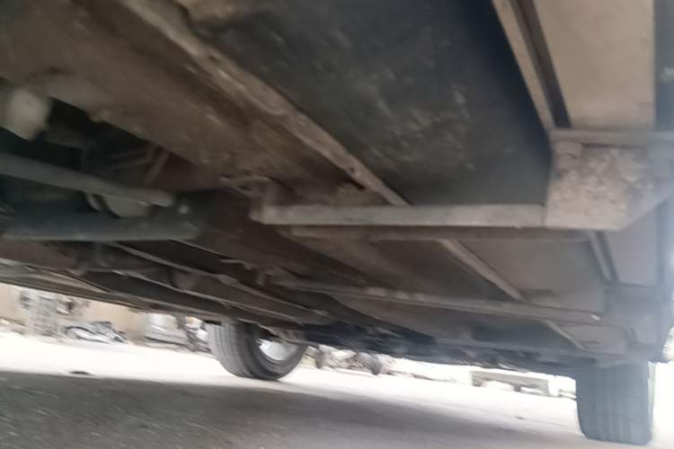 Used Bestune X40 2018 Internet Celebrity Edition 1.6L Automatic Luxury Version Chassis Rear Right